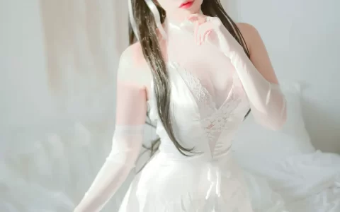 喵糖映画网络红人二佐Nisa猫女郎白色婚纱装扮爱宕美图