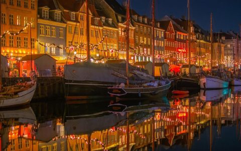 丹麦新港运河夜景唯美壁纸图片