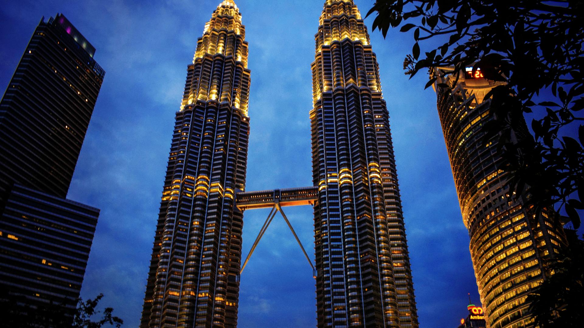 高清马来西亚吉隆坡双子塔建筑风景图片壁纸图片插图